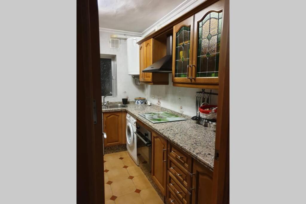 Beautiful And Cozy Apartment In Seville. Exterior photo